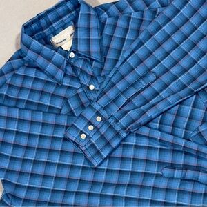 Wrangler Blue Plaid Button-Down Shirt